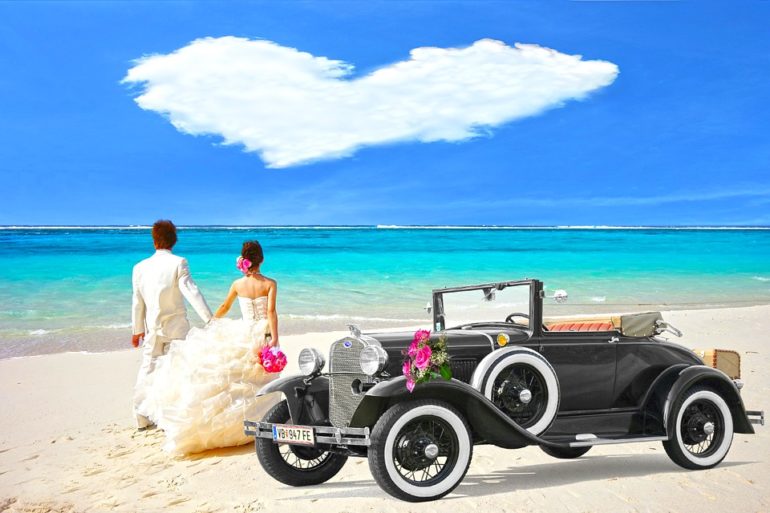 httpwww-mariages-caleches-fr-louer-un-vehicule-de-prestige-a-loccasion-de-son-mariage